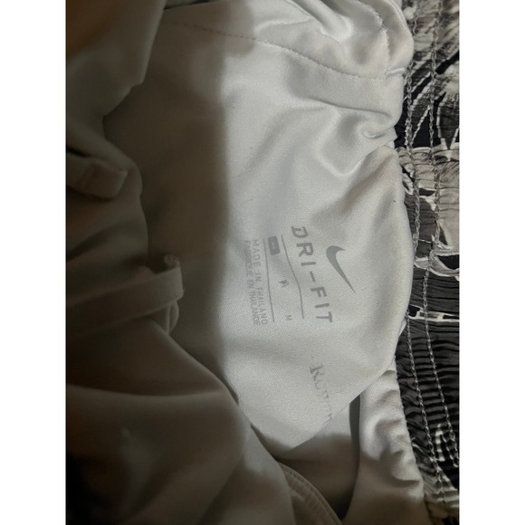 Nike little girls dri fit running shorts size medium lined inside 3 pairs $29 - Picture 9 of 10